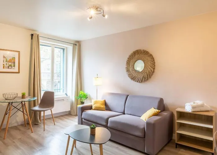 Elegants Studios, Proches De La Place Wilson