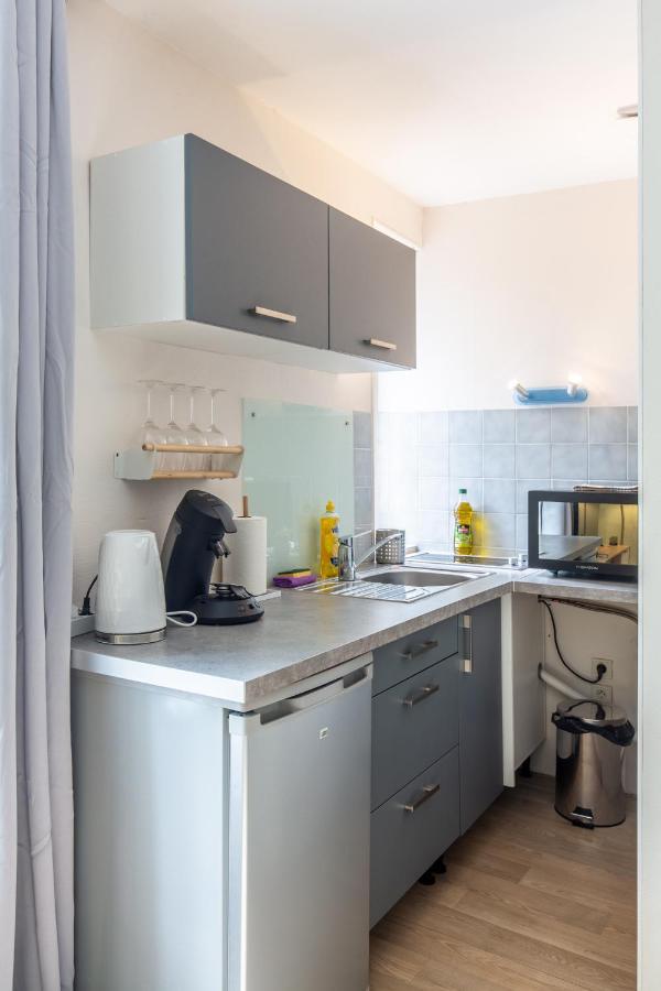 Elegants Studios, Proches De La Place Wilson Appartement